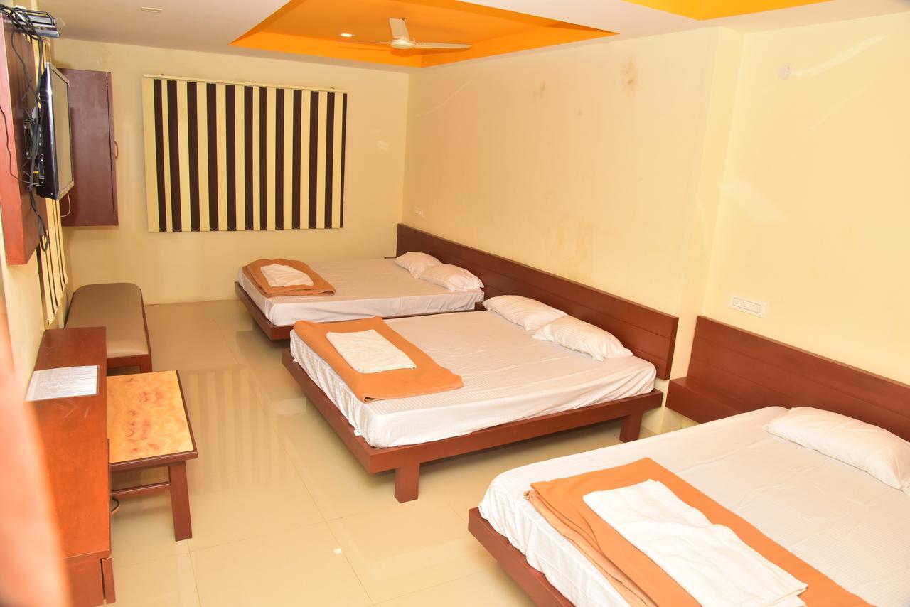 Bright Palace Restaurant And Residency Otel Shimoga Dış mekan fotoğraf