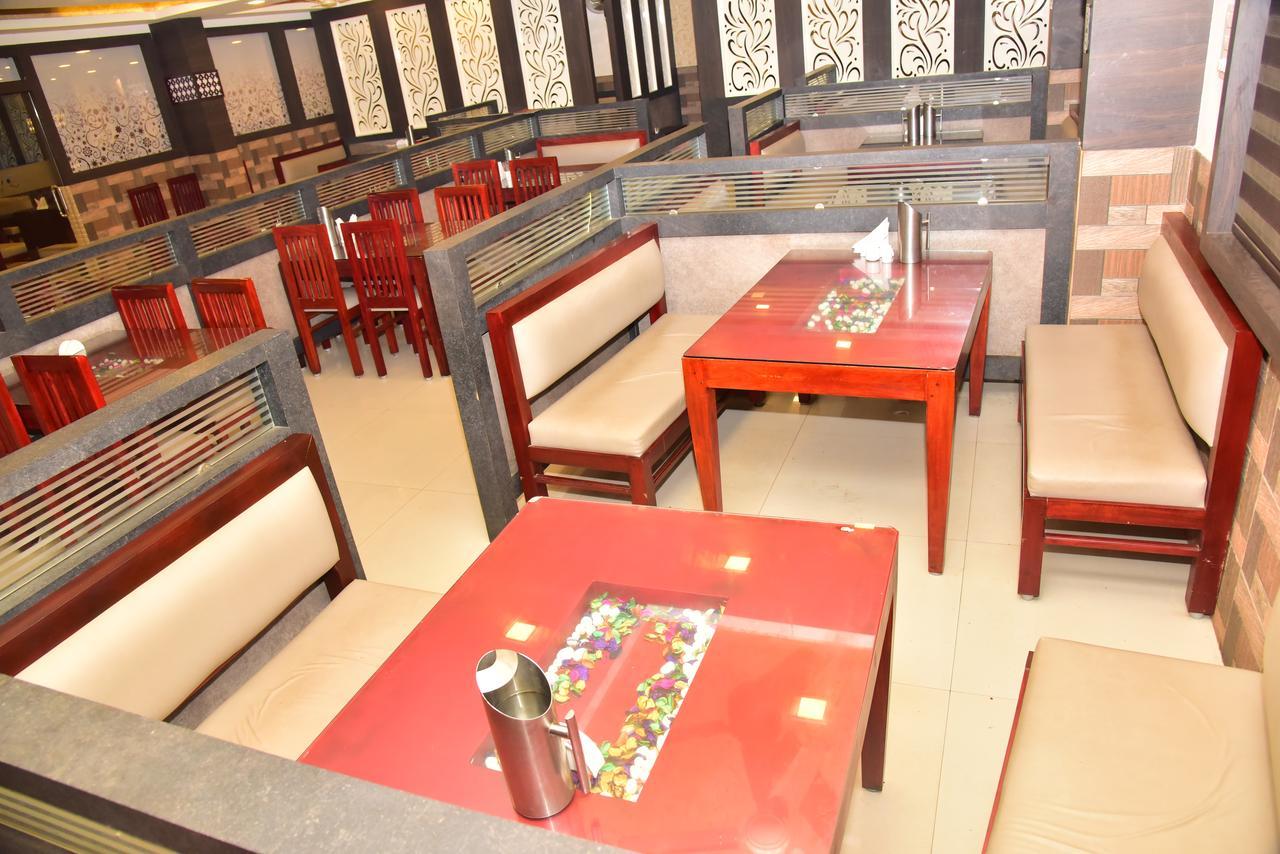 Bright Palace Restaurant And Residency Otel Shimoga Dış mekan fotoğraf
